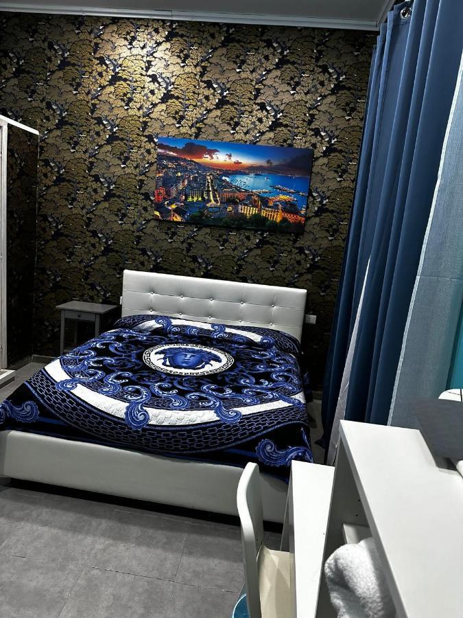 Spaccanapoli A Due Passi Da Via Tribunali Bed and breakfast 2*